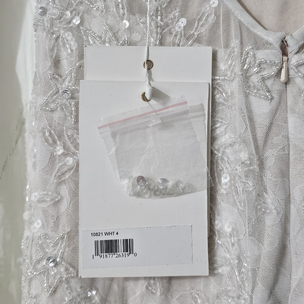 MAC DUGGAL Long Sleeve Foral Embellished White Wedding Gown Bridal Dress Size 4 - Picture 7 of 11